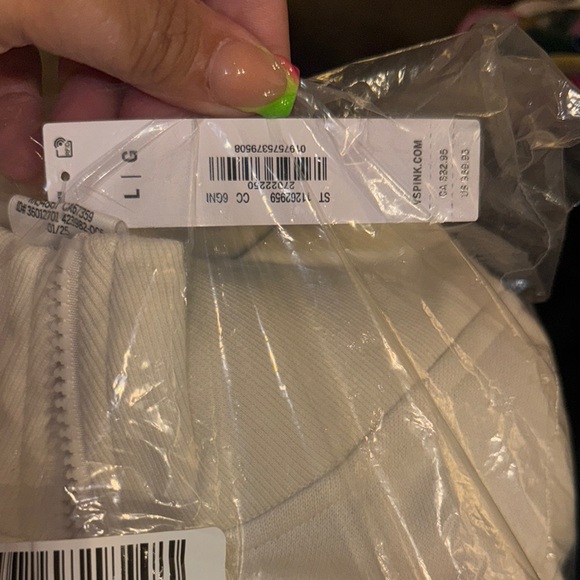 Victoria's Secret Ivy ‎ Fleece quarter zipper sweater - Picture 3 of 4